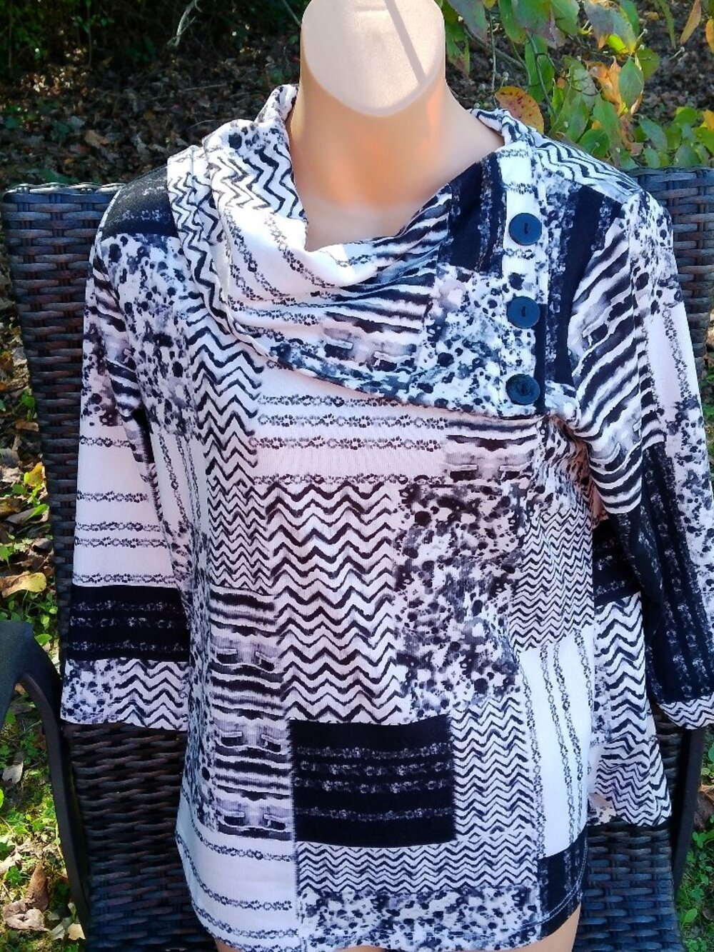 ALLISON DALEY SIZE SMALL PETITE GOOD CONDITION BLACK WHITE